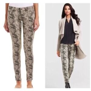 CAbi Diamondback Snakeskin Print Super Skinny Jeans Women's Size 2